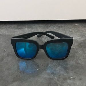 Quay Genesis Sunglasses